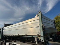 UNIK8334_2734734 vehicle image