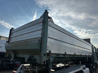 UNIK8334_2734734 vehicle image