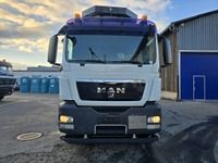 ZIAL184_2763322 vehicle image