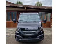 0484025 vehicle image