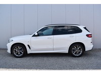 TOC1273_2992178 vehicle image