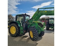 RINA4324_2917382 vehicle image
