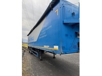 0042026 vehicle image