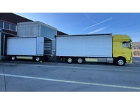 0574025 vehicle image