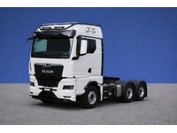 BFS260_2453096 vehicle image