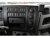 DOLD2821_3017856 vehicle image