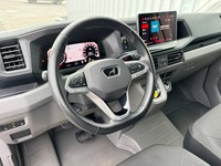 MAN126_2871108 vehicle image