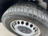 MAN126_2871108 vehicle image