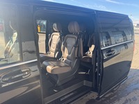 INTE10658_2839627 vehicle image