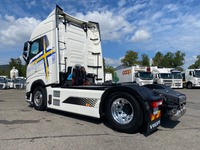 VTBO844_2729319 vehicle image