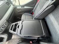 WIND191_2829350 vehicle image