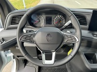 WIND191_2829350 vehicle image