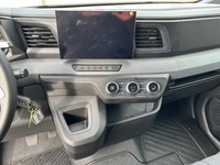 WIND191_2829350 vehicle image