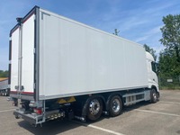 VTBO844_2972136 vehicle image