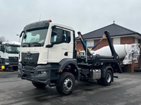 TMR8055_2753149 vehicle image