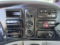 UNIK8334_2944305 vehicle image