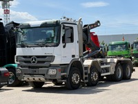 UNIK8334_2944305 vehicle image