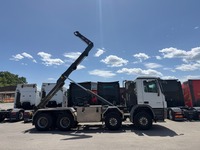 UNIK8334_2944305 vehicle image