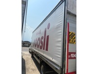 0544025 vehicle image