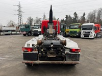 AGRO3463_2807930 vehicle image