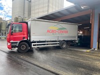 AUNI6679_2780106 vehicle image