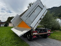 SCHU1479_2707579 vehicle image