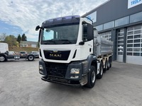 AGRO3463_3017868 vehicle image
