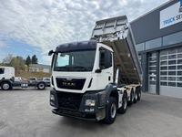 AGRO3463_3017868 vehicle image
