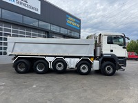 AGRO3463_3017868 vehicle image