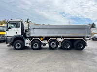 AGRO3463_3017868 vehicle image