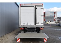 TOC1273_2814095 vehicle image