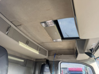 DOLD2821_2776923 vehicle image