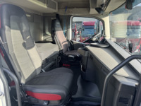 DOLD2821_2776923 vehicle image