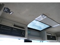 DOLD2821_2776923 vehicle image