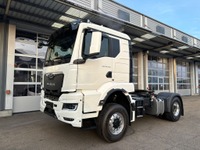 MANB1470_2814099 vehicle image