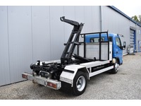 TOC1273_2724122 vehicle image