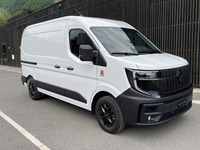 EBER138_2676617 vehicle image