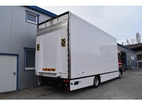 TOC1273_2847499 vehicle image