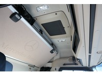 DOLD2821_2830854 vehicle image