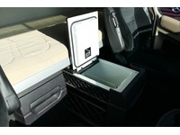 DOLD2821_2830854 vehicle image