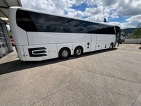 MANB1470_2912905 vehicle image