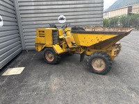 MERC9702_2361947 vehicle image