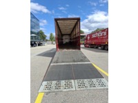 easy3504_2715462 vehicle image