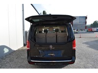 TOC1273_2965615 vehicle image