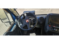 THUR7336_1286016 vehicle image