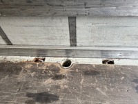 PREI272_2761002 vehicle image