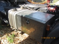 JAQU922_3004329 vehicle image