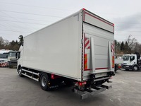 AGRO3463_2862210 vehicle image