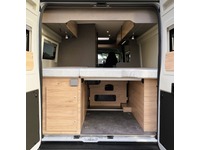 TART5813_2782775 vehicle image