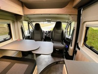 TART5813_2782775 vehicle image